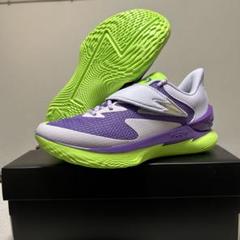 UA Curry FOX 1