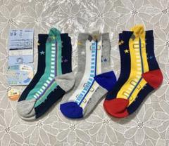 はくラボ　キッズソックス⭐️耳付き　 乗り物絵柄⭐️15〜20㎝　３足セット