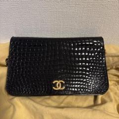 極美品 シャネル CHANEL ストラップ付クラッチバッグ クロコ型押し CHANEL/シャネル】 カード/シール有 クラッチバッグ レザー