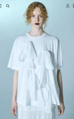 pandaプロフ一読希望様ENFOLD RIBBON-MOTIF T-SHIRT pandaプロフ一読希望様ENFOLD RIBBON-MOTIF T-SHIRT - メルカリ