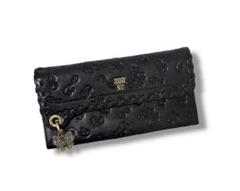 【新品未使用】アナスイ　ダリア　バタフライチャーム　がま口　レザー　かぶせ長財布 ♥ アナスイ ダリア 蝶チャーム付き 型押しレザー 外口金 長財布