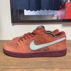 NIKE SB DUNK LOW PRO PRM ミスティックレッドのサムネイル