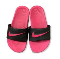 NIKE ベナッシ サンダル 19センチ