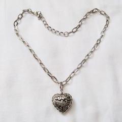 vintageぷっくり彫りハートネックレス　アンティークY2Kフェアリーグランジ vintageぷっくり彫りハートネックレス アンティークY2K