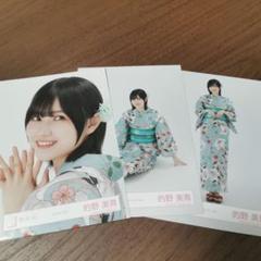 櫻坂46 的野美青 生写真 2025年 浴衣 ヨリ 座り ヒキ - メルカリ