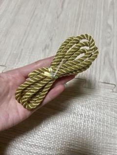 金色ツイストロープ しめ縄・しめ飾り用のサムネイル
