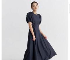 極美品✨22SS✨yori ヨリ ロングワンピース リボン フレア ノースリーブ yori