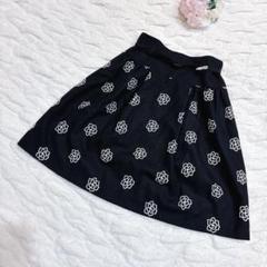 極美品】エムズグレイシーM'S GRACY カメリア刺繍 スカート 黒
