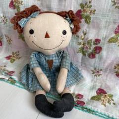 カントリードールバニーちゃん(水色花柄刺繍mp)最終お値下げ！ カントリードール アニーちゃん 手作り チェック柄 貴重