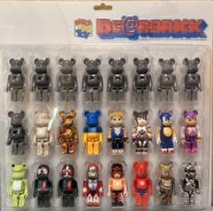 MEDICOM TOY - 2個セット　ベアブリック　ブリスターボード　限定版 ベアブリック 24体セット ブリスターボード付き - メルカリ