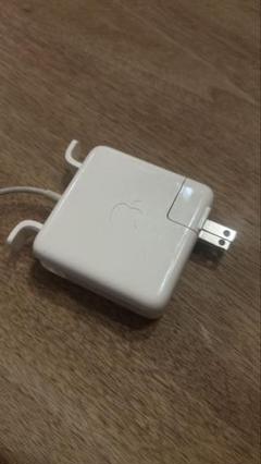 Apple 60W MagSafe電源アダプタ