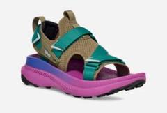 新品　teva テバ　アベントレイル　AVENTRAIL 23cm