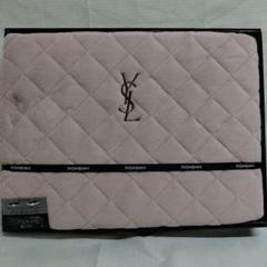 ‼️値下げ‼️イヴサンローランマイヤー敷毛布　パットシーツ　敷毛布　敷きパット 2025年最新】Yves Saint Laurent 敷きパッド・ベッドパッドの