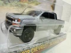GL/'18 Chevyシボレー Silveradoシルバラード 1/64のサムネイル
