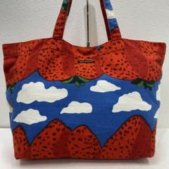 ●630 marimekko マリメッコ トートバッグ イチゴの山 キャンバス