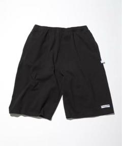 CAHLUMN ブラック ショートパンツ