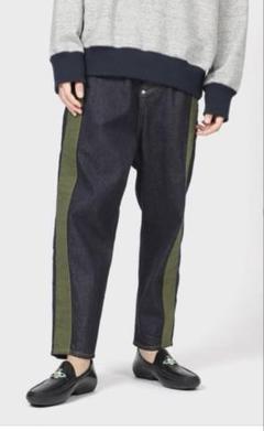[美品] ヴィヴィアンウエストウッドマン/サルエルワイドデニム/48 L