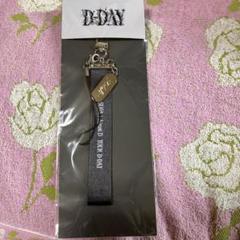 AGUSTD D-DAY ストラップキーリング SUGA TOUR]STRAP KEYRING(2023年8月末以降発送) – BTS JAPAN