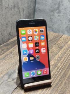 美品　iPhone８　64GB SIMロック解除済み　スマホ