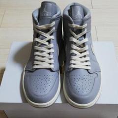 NIKE WMNS AIR JORDAN 1 MID 日本未発売