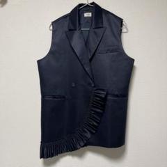 Bibiy. VALENCIA VEST ブラック　フリル付きベスト Bibiy. VALENCIA VEST ブラック フリル付きベスト - メルカリ
