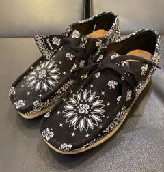国内正規品 Supreme x クラークス ワラビー黒