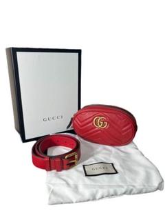 極美品　GUCCI グッチ　ボディバッグ　GGマーモント 476434 レッド