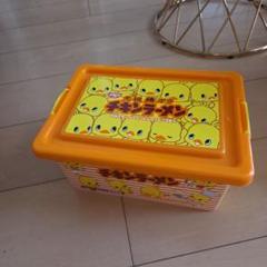 ひよこ柄プラスチックケース