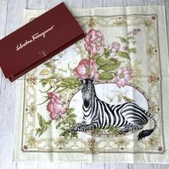 フェラガモのハンカチ フェラガモ 花柄 コットン ハンカチ イエロー フラワーFerragamo SF