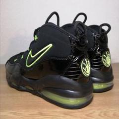 新品未使用 大人気 NIKE AIR MAX UPTEMPO 95