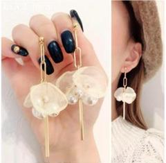 896 シフォンフラワー バブルパール ゴールドチェーン お洒落 華やか