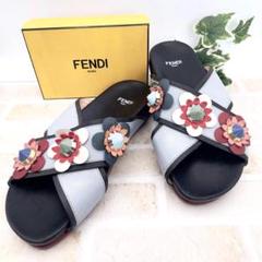 独創的 希少】FENDIフェンディ フラワーモチーフ クロス スライド 靴