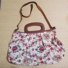 【新品未使用】ワンピース　SINDEE シンディー　花柄　春夏秋　パッチワーク 新品未使用】ワンピース SINDEE シンディー 花柄 春夏秋 パッチ