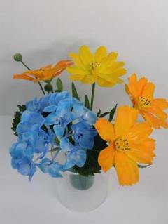キバナコスモスと紫陽花　クレイフラワー