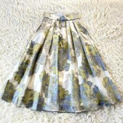 美品♡ジルスチュアート シアージャガード 花柄 スカート ゴム入り Aライン S m70781181285_1.jpg?1719045711