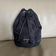 【美品】PRADA 巾着バッグ　三角ロゴ　トライアングル　黒　ユニセックス 美品】PRADA 巾着バッグ 三角ロゴ トライアングル 黒 ユニ