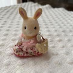 シルバニアファミリー はなぞのウサギの女の子 廃盤品 レアのサムネイル