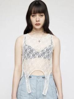 ラグアジェム LAGUAGEM レーストップス　ホワイト LAGUA GEM（ラグアジェム）の「FLOR LACE HOODIE トップス（T