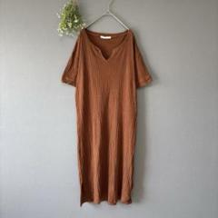 イッカ［M］美品　コットン　薄手　ロングリブニットワンピース　キーネック　五分袖