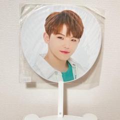 2025年最新】seventeen ウジ うちわの人気アイテム - メルカリ
