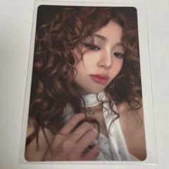 ユンジン トレカ different weverse ラキドロ 4回目 - メルカリ