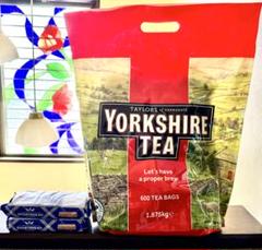 【英国購入】Yorkshire Tea 大容量600袋入+ショートブレッド2個 英国購入】Yorkshire Tea 大容量600袋入+ショートブレッド2個