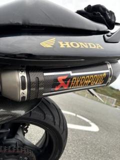 HONDA AKRAPOVIC カーボンファイバー マフラー　ホーネット250 HONDA AKRAPOVIC カーボンファイバー マフラーホーネット250