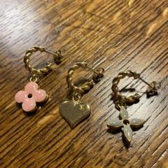 ルイヴィトン ブークルドレイユ ピアス ゴールド×ブルー×ピンク3