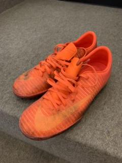 NIKE ナイキ サッカー シューズ 25.5