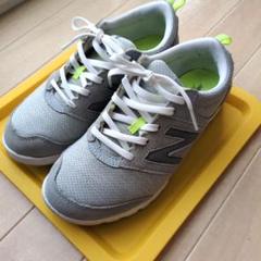 ニューバランス　レディーススニーカー