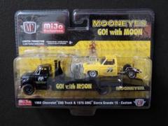 M2・MOONEYES（ムーンアイズ）シボレーC60 Truck＆GMC シエラ 1:64 M2 Machines *MiJo EX* MOONEYES Chevy 60 Ramp Truck