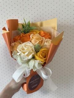 オレンジ花柄陶器花瓶 専用箱付き Amazon.co.jp: 陶器 花瓶 3点セット オレンジ 花瓶 青 花瓶 黄色