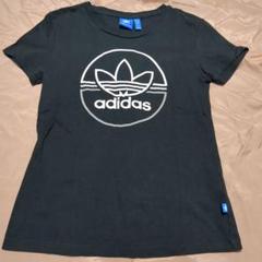 【美品✨】アディダス　ロゴ入りＴシャツ　レディース　ブラックのサムネイル