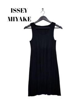 114516　PLEATS PLEASE　ノースリーブワンピース